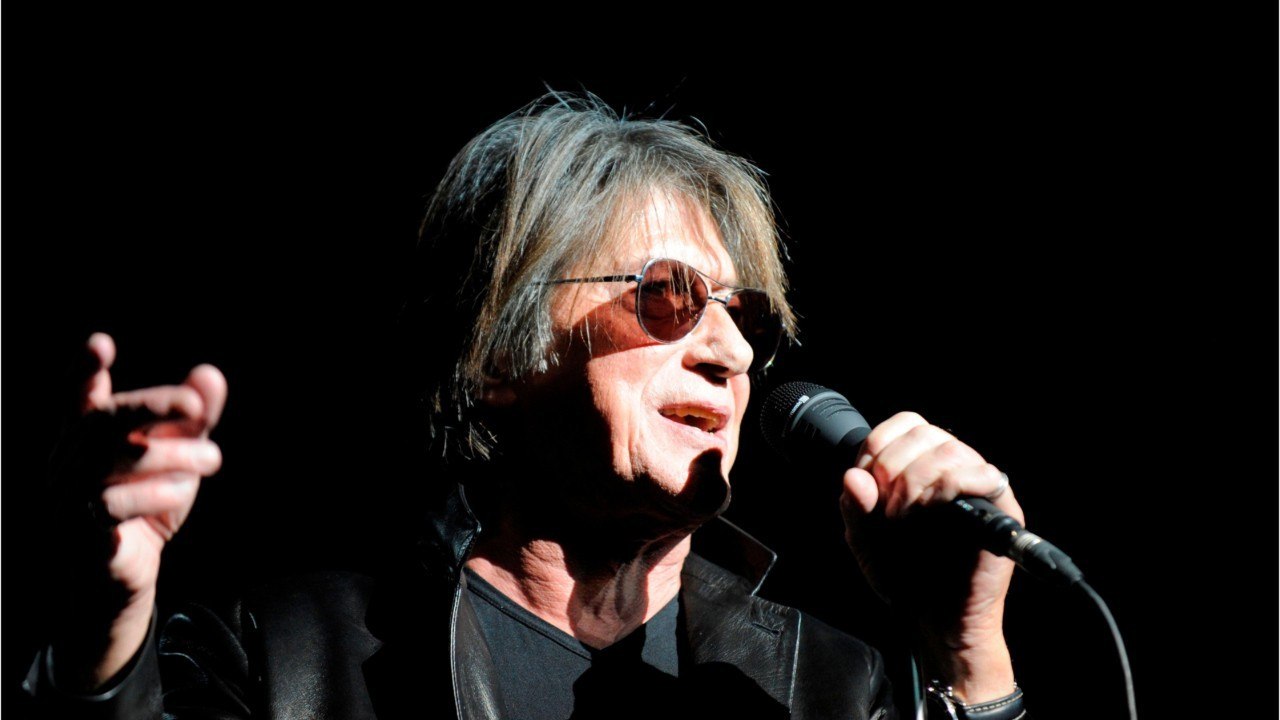 Voici - Jacques Dutronc : cette manie de son ex Françoise Hardy dont il se moquait