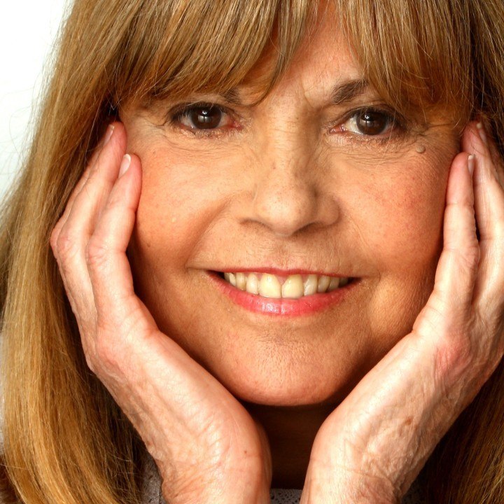 VOICI : Chantal Goya sans domicile à 78 ans : la chanteuse a dû s'installer chez sa fille (1)