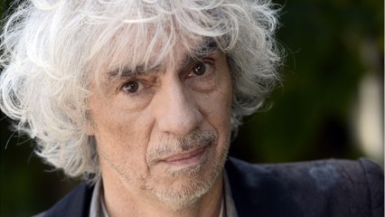 VOICI - Louis Bertignac : son jeune fils touché par « un handicap invisible ", sa femme fait de bouleversantes confidences