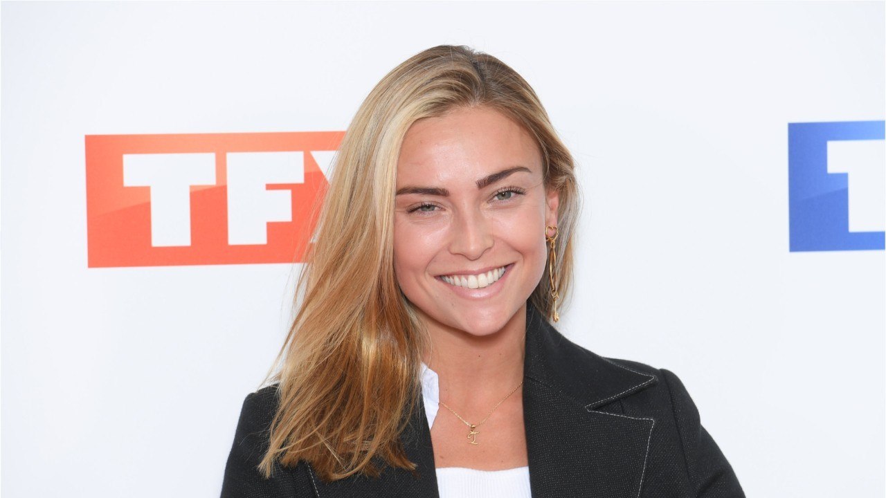 VOICI - PHOTO Inès Vandamme en vacances en Corse : son bikini ensorcelle les internautes