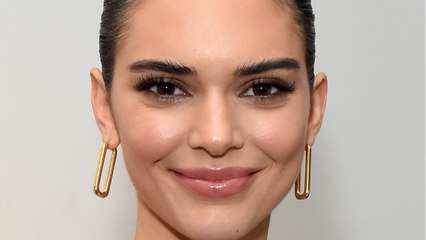 VOICI - PHOTO Kendall Jenner en couple avec Devin Booker : elle publie une story Instagram qui ne laisse aucun doute !