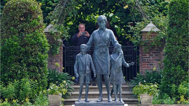 VOICI Prince Harry : cette phrase symbolique adressée au prince William avant l’hommage à Lady Diana