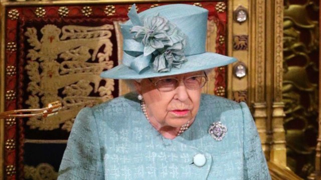 VOICI Elizabeth II a 94 ans : ce geste malvenu d'Harry et Meghan qui a gâché son anniversaire