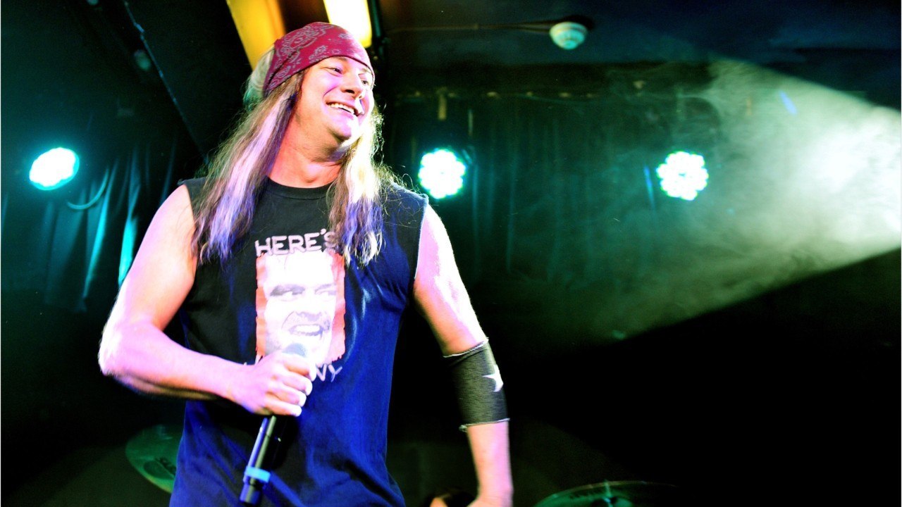 Voici - Mort de Johnny Solinger : l’ancien chanteur du groupe de metal Skid Row s’est éteint à l’âge de 55 ans