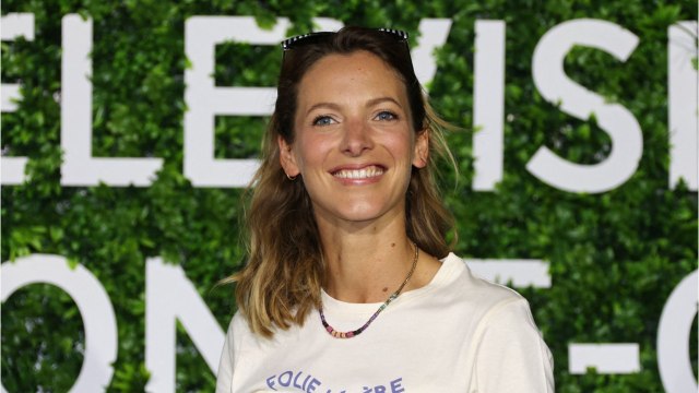 VOICI - PHOTO Elodie Varlet : l'actrice de Plus belle la vie partage un tendre cliché avec ses deux enfants