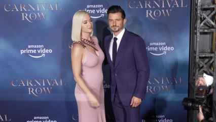 VOICI - Katy Perry : elle se dévoile quatre mois après la naissance de sa fille Daisy et c'est drôle !