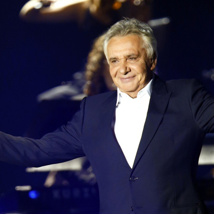 VOICI SOCIAL: Michel Sardou déçu : un test ADN lui trouve des origines qu’il ne supporte pas