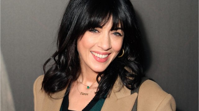 VOICI - PHOTOS 20 ans de la Star Academy : Nolwenn Leroy émue, elle retrouve ses anciens camarades de la saison 2