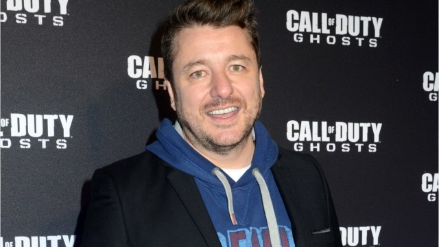 VOICI : Bruno Guillon taclé pour une photo prise dans les tribunes du match des Bleus, l'animateur réagit