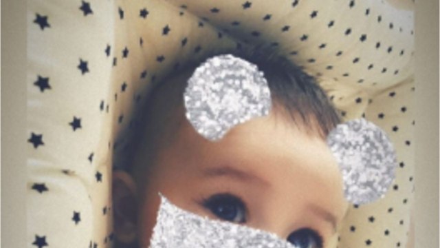 Voici - PHOTO Alizée dévoile une nouveau cliché de Maggy en mode confinement et elle est adorable !