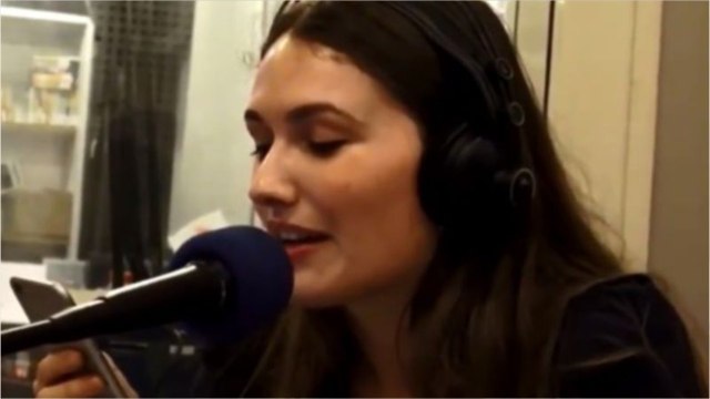 VOICI - Sextape de Benjamin Griveaux : comment Alexandra de Taddeo est entrée en contact avec Piotr Pavlenski