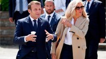 VOICI-Emmanuel et Brigitte Macron très complices sur un cliché, les internautes adorent