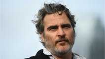 VOICI - BAFTA 2020 : Joaquin Phoenix dénonce le racisme de l’industrie dans un discours sévère