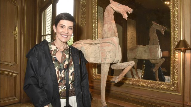 VOICI : Cristina Cordula : des clichés inédits de son mariage dévoilés