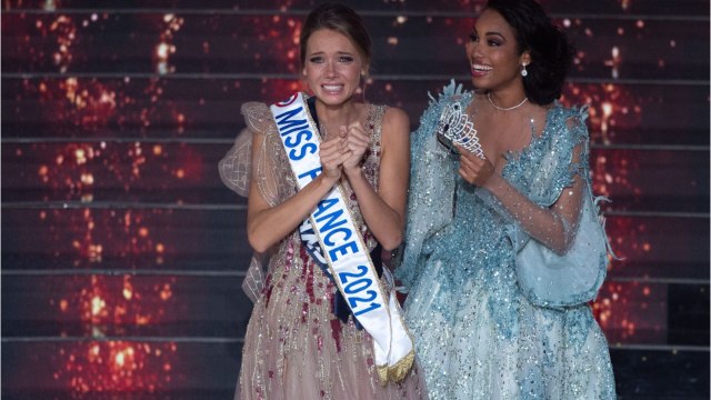 VOICI : Amandine Petit au coeur d'une vive polémique : Miss France 2021 provoque la colère des internautes