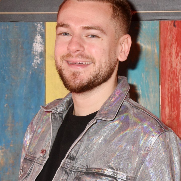 VOICI social - Familles nombreuses, la vie en XXL : combien gagnent les Gayat avec les placement de produits ? (1)