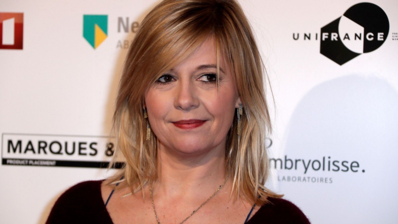 VOICI :  Flavie Flament maman comblée : elle partage un rare cliché de ses deux fils pour la fête des Mères