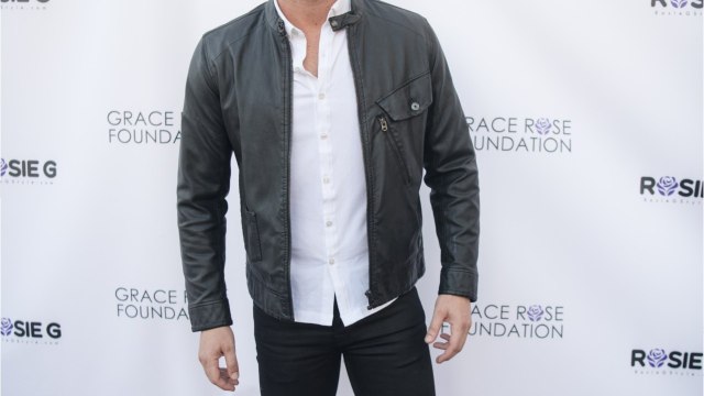 Voici - Tom Ellis (Lucifer) : ces moments embarrassants qu’il a vécus à cause de ses pantalons moulants