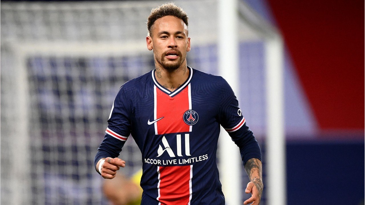 Voici - Neymar accusé d'agression sexuelle ? Les troublantes allégations de Nike