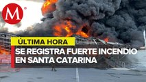 Se incendia fábrica de plásticos en Santa Catarina, Nuevo León
