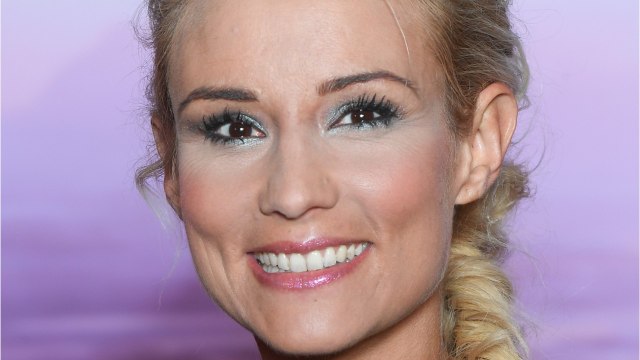 VOICI - PHOTO Elodie Gossuin célèbre l'anniversaire de son titre de Miss Europe
