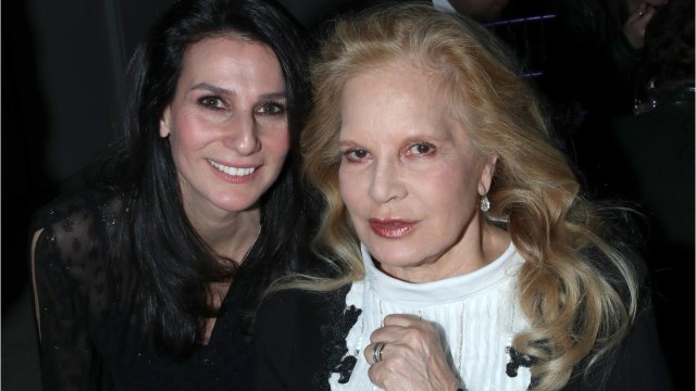 VOICI - Claude François : ce sale coup qu'il aurait fait à Sylvie Vartan lors d'une tournée en commun