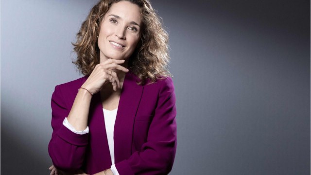 VOICI : Marie-Sophie Lacarrau touchée par la Covid-19 : quand va-t-elle reprendre les commandes du 13h de TF1 ?
