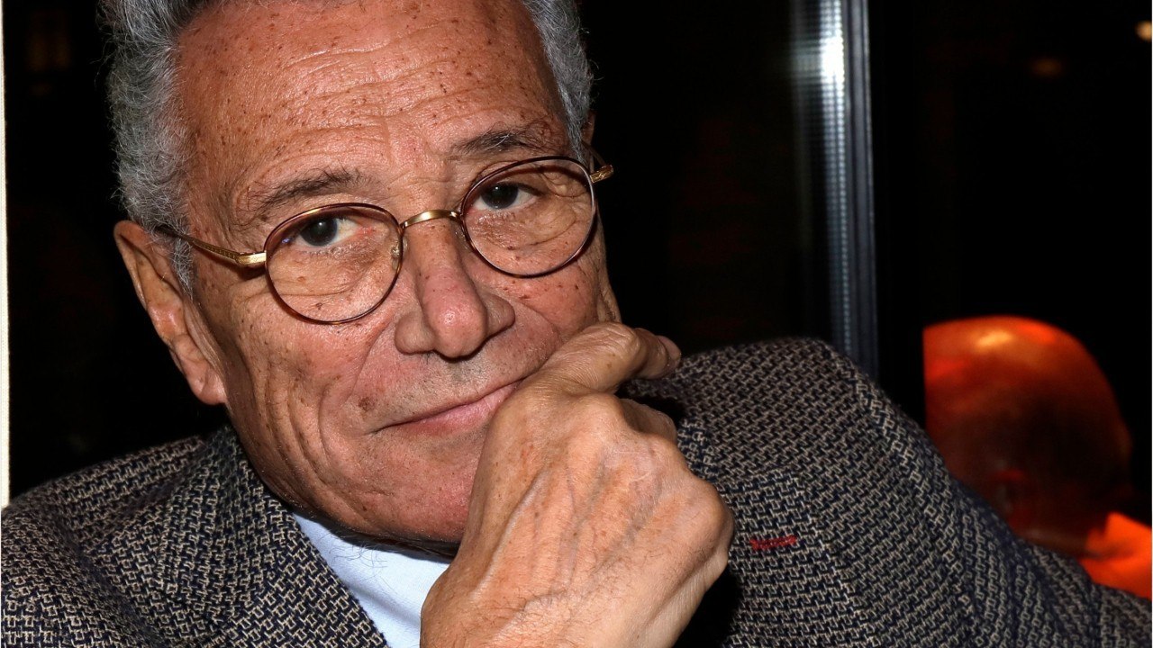 VOICI : Jean-Marie Périer : son frère poussé au suicide ? Le photographe fait de troublantes révélations