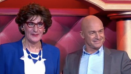 Download Video: VOICI : Vincent Lagaf' en deuil : Philippe Rambaud, qui jouait sa maman dans Le Juste Prix, est mort à 57 ans