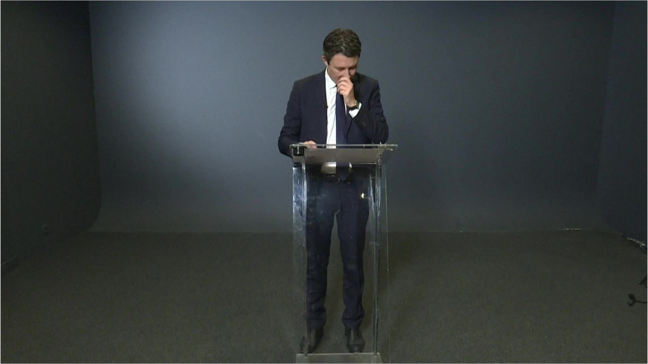 VOICI - Benjamin Griveaux : le site internet à l’origine du scandale a été désactivé