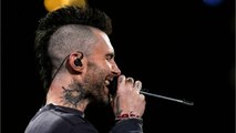 Voici - Maroon 5 : le groupe d'Adam Levine fait un concert jugé catastrophique par les fans, le chanteur obligé de s'excuser