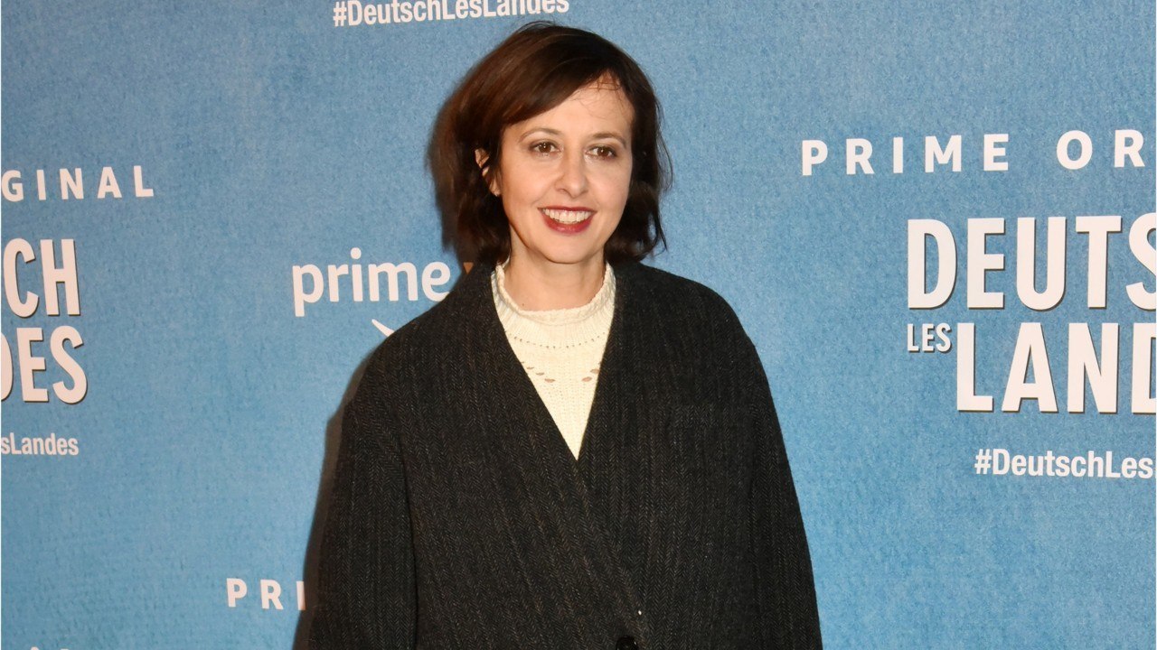 VOICI : Valérie Bonneton : pourquoi elle ne peut "rien dire" sur les études de son fils de 20 ans