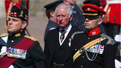 VOICI - Prince Charles : sa première apparition aux côtés de la reine en tant que consort déjà programmée