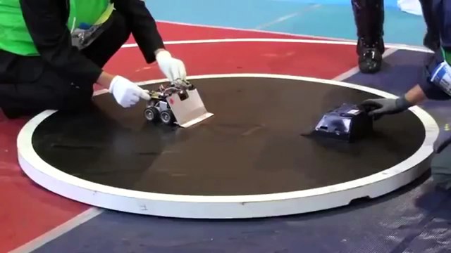 teleports behind you