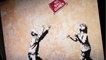 VOICI - Banksy : le célèbre street artist travaille depuis chez lui et c’est hilarant