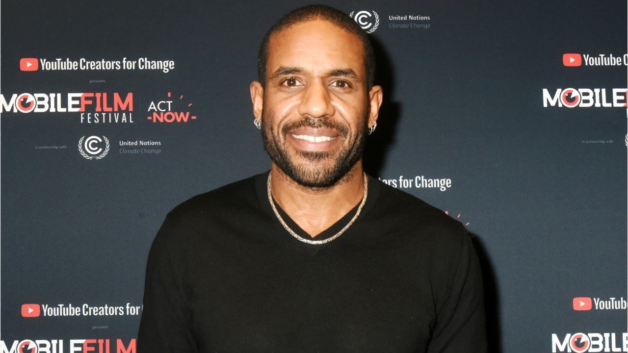 VOICI : Clem (TF1) : la demande osée de Loup-Denis Elion pour une scène de sexe avec Lucie Lucas