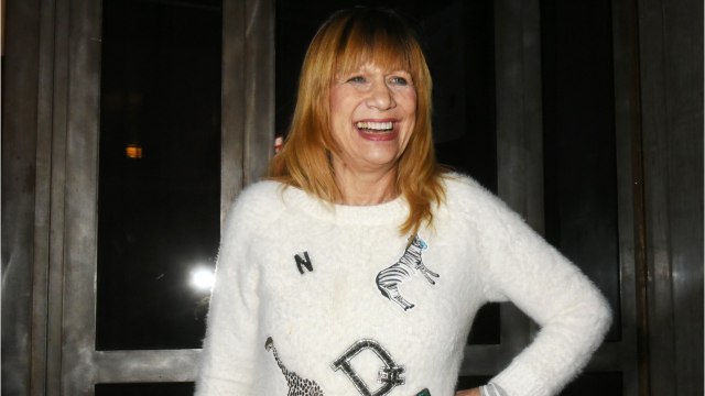 VOICI : Stone a encore cédé à la chirurgie esthétique : la chanteuse révèle sa dernière opération