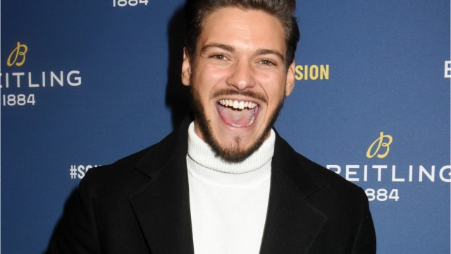 Voici - Rayane Bensetti et Denitsa Ikonomova en froid ? L'acteur et la danseuse ont pris leurs distances (1)