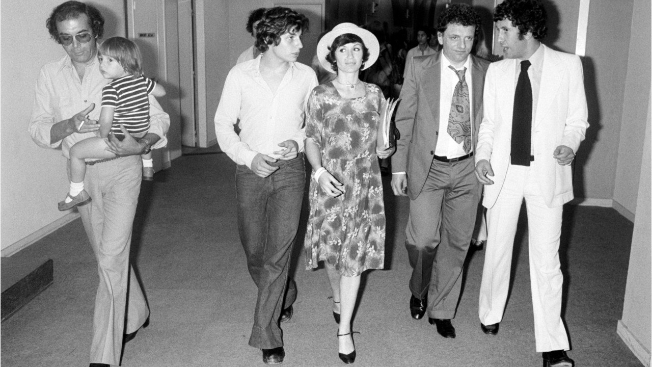 VOICI - Jacques Martin : son fils David ne garde pas un très bon souvenir de sa belle-mère Cécilia Attias