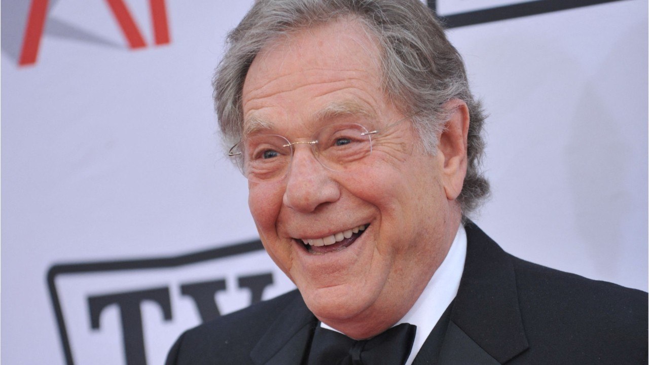 Voici - Mort de George Segal, acteur phare de Qui a peur de Virginia Woolf ?