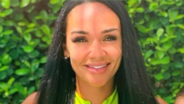 VOICI - PHOTO Jazz (JLC Family) dévoile sa nouvelle coupe de cheveux : les internautes détestent !