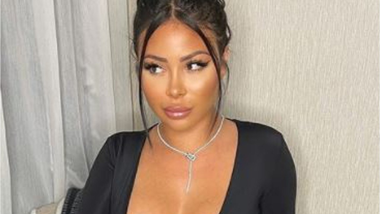 VOICI : Maeva Ghennam définitivement réconciliée avec Carla Moreau ? Ce cliché qui met fin à tous les doutes