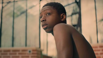 VOICI : Mamadou Haidara : la grosse gêne du jeune Assane Diop avec ses parents devant Lupin