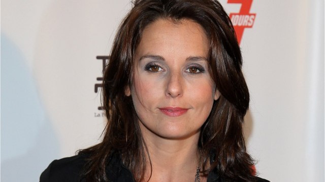 VOICI : PHOTO Faustine Bollaert pousse un coup de gueule contre les mesures anti-Covid