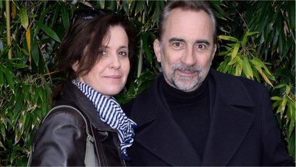 VOICI - Le bazar de la charité : qui est Pascale Pouzadoux, la femme d’Antoine Dulery