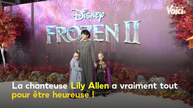 VOICI : Lily Allen : elle publie des photos très émouvantes de son mariage avec David Harbour