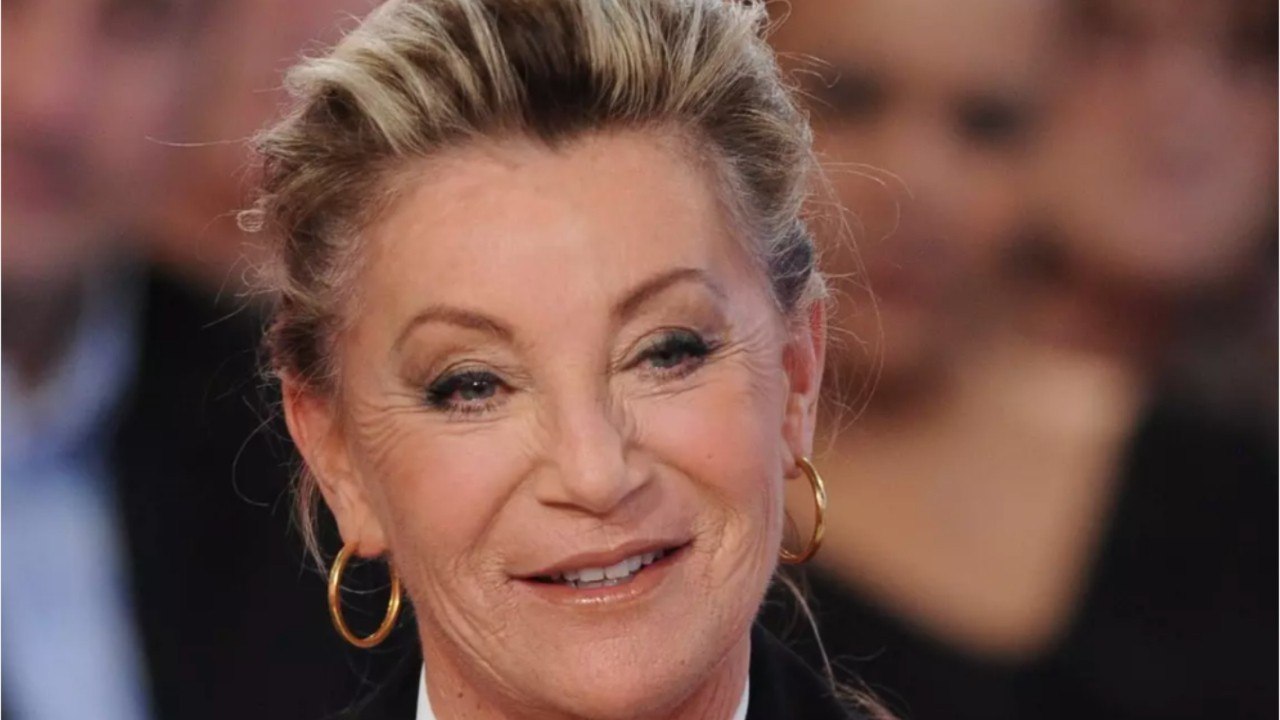 VOICI : "Fermez juste vos gueules" : Sheila révoltée contre ceux qui disent du mal de son fils Ludovic