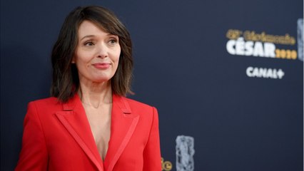 VOICI : Anne Marivin nue sous un drap, l'actrice éblouit les internautes