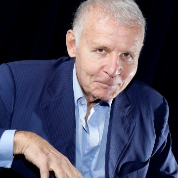 VOICI SOCIAL : Patrick Poivre d'Arvor : le journaliste cible de nouvelles accusations de viol et d'agressions sexuelles