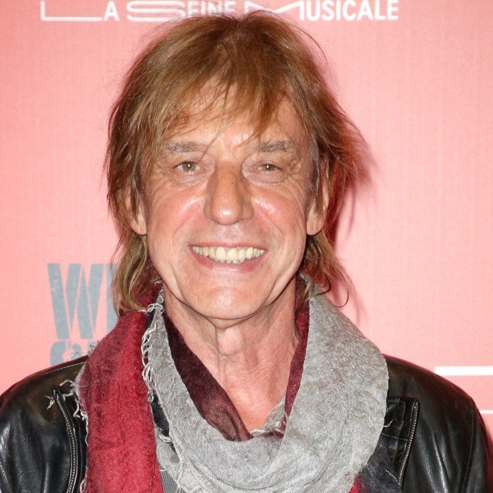 VOICI social - Johnny Hallyday : Cette Étrange Confidence Qu’il Avait Faite À Jean-Louis Aubert (1)